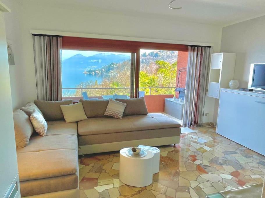 Ferienwohnung Studio Belvedere Brezzo Екстериор снимка